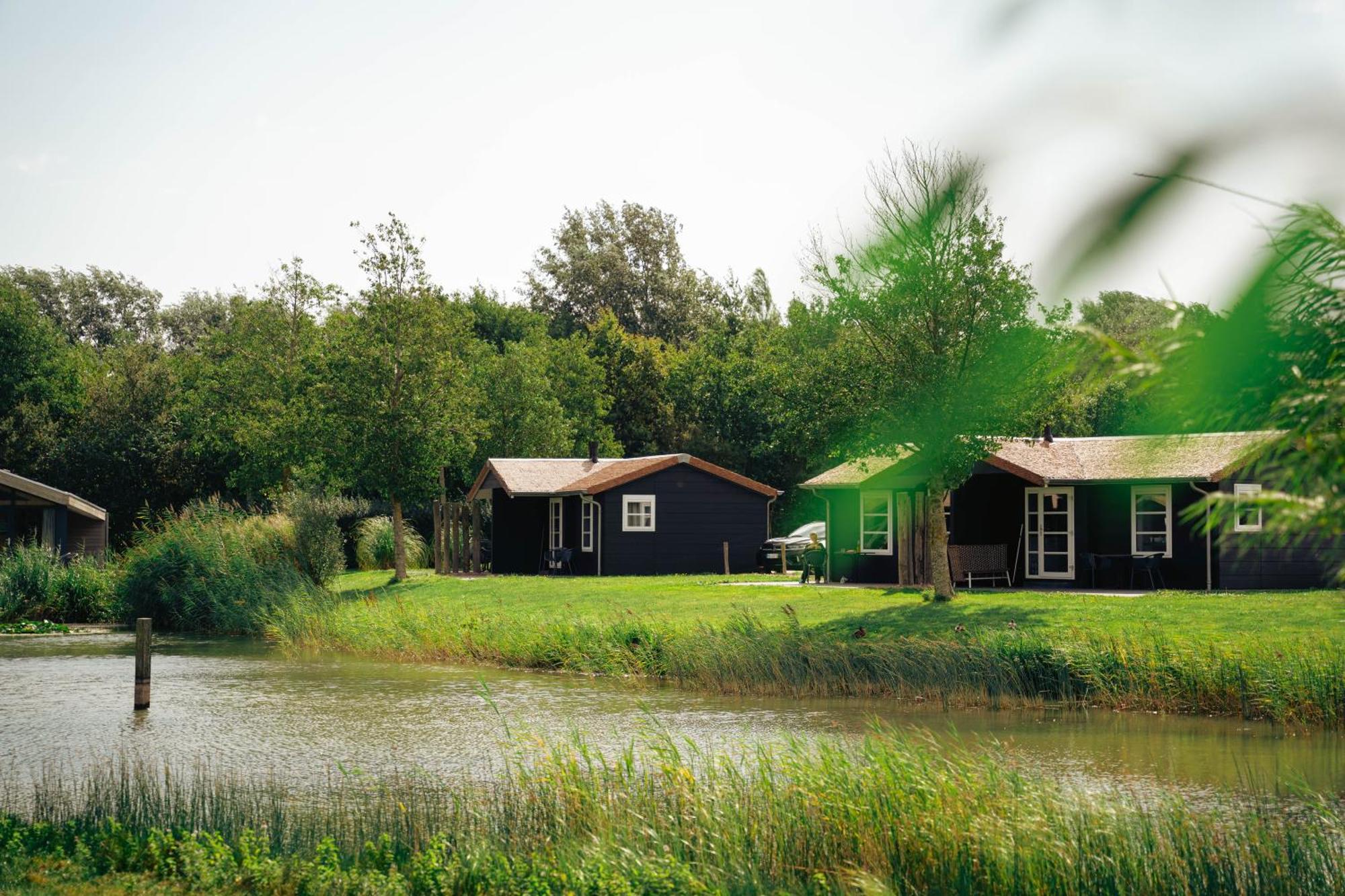 Resort Land & Zee Scharendijke Exterior foto