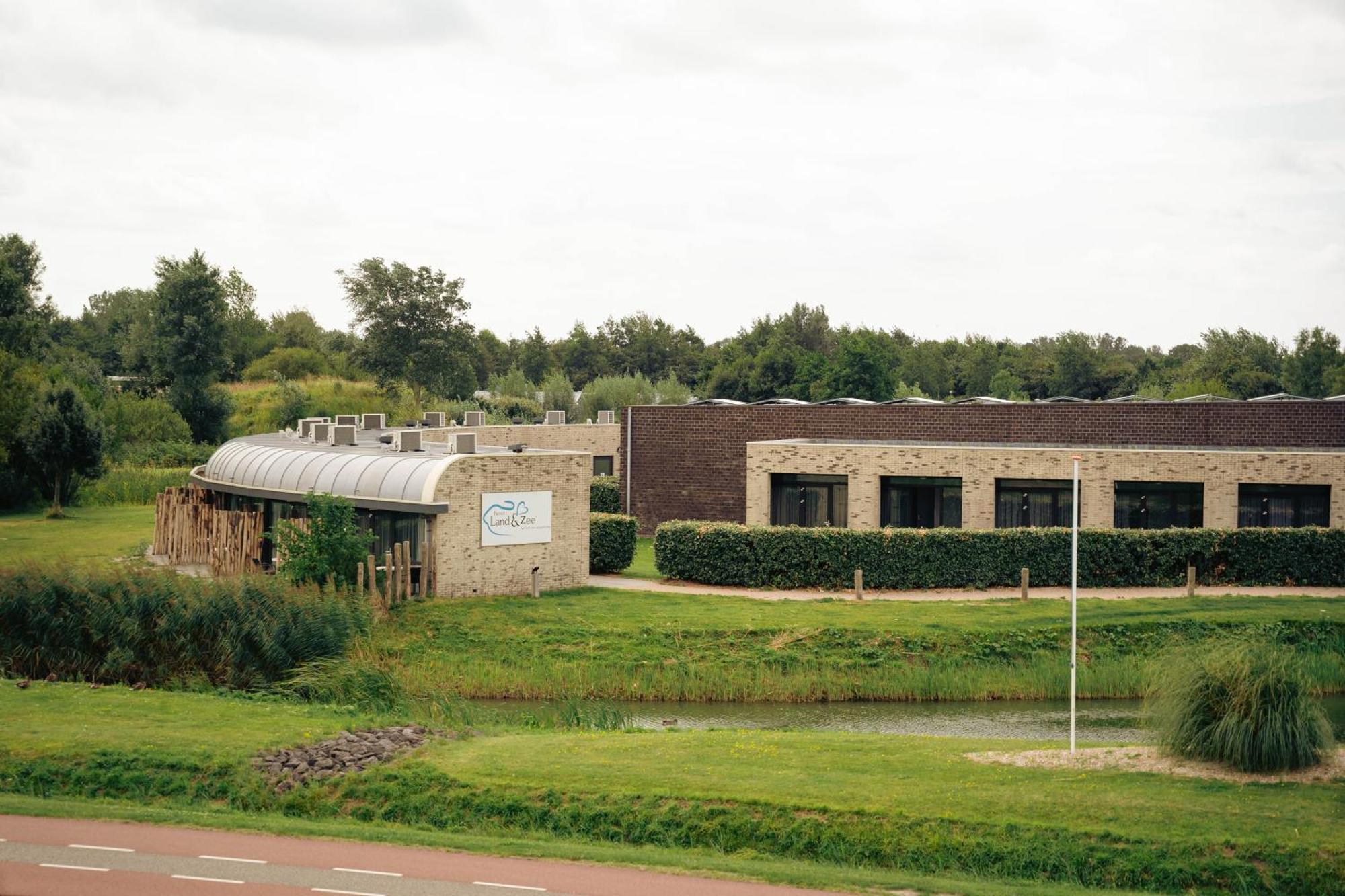 Resort Land & Zee Scharendijke Exterior foto